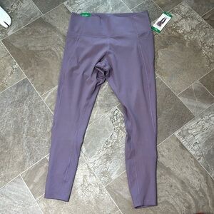 Danskin  XXL NWOT lilac inseam 28 inches 83% recycled polyester 17% spandex NWT